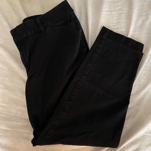 BLACK OLD NAVY PIXIE PANTS-